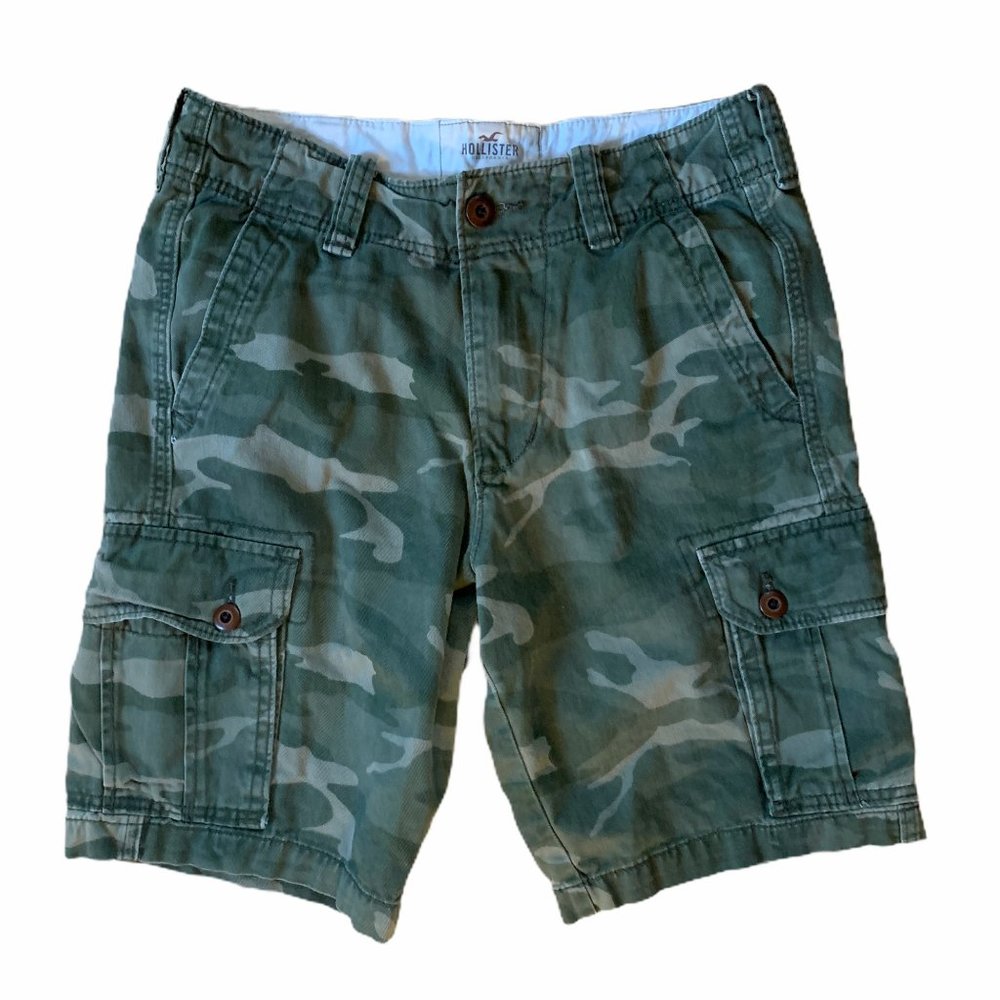 Men's Hollister Size 28 Camouflage Cargo Shorts